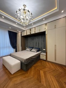 Heydar Aliyev Center, 3-room apartment in a new building, -14