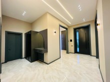 Baku, 5-room villa garden house for sale. The land area is 550 m2, -15