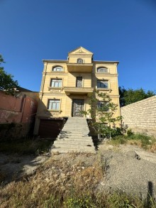 house is for sale on Leyla Memmedbeyli Street, near Stimul Hospital, Baku, -2