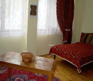Cottage in Pirshagi. Stone house with double brickwork for sale, -8