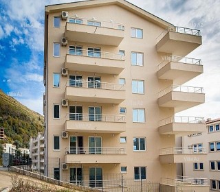 Apartment in Montenegro Exclusive two-room apartment in Petrovac, -1