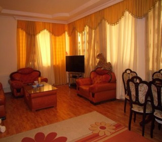 Rent (daily) Villa, Sabail.r, Badamdar, İnshaatchilar.m-2