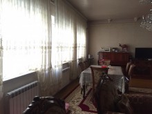 Satılır Həyət evi, Binəqədi.r, 7-ci mikrorayon, Dərnəgül.m-12