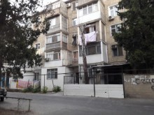 Sale Old building, Yasamal.r, Yasamal, İnshaatchilar.m-1