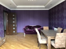 Satılır Villa, Nizami.r, Qara Qarayev.m-18