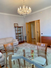 Satılır Villa, Binəqədi.r, 6-cı mikrorayon, Nəsimi.m-3