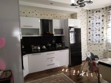 Satılır Villa, Nizami.r, Xalqlar Dostluğu m..m-4