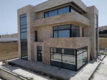Villa Novkhani with automatic opening of curtains and windows, -1
