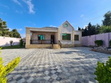 Продается дом дача в поселке Мардакан г, Баку, -1