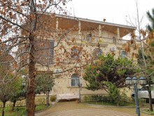 A renovated and fully furnished house in Baku, -4