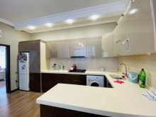 azerbaijan real estate for sale villas in mardakan 4 rooms 168 kv/m, -14