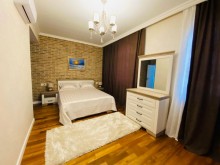 buy 3-story villa in Shuvalan city, -13