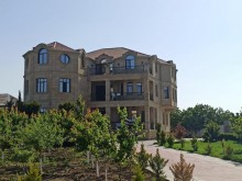 Villa for sale in Novkhani, 40 sot, 3 floors, 7 rooms, -8