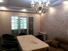 4-room apartment is for sale in Baku
, -11