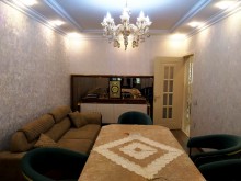 4-room apartment is for sale in Baku
, -12