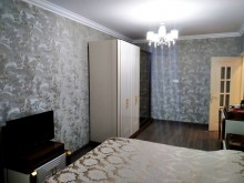 4-room apartment is for sale in Baku
, -13