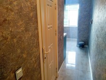 4-room apartment is for sale in Baku
, -18