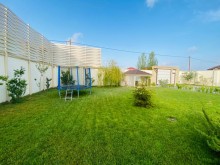 Newly renovated 6-room villa for sale
, -4