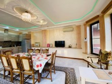 A 2-story villa is for sale in the elite area of ​​Merdekan, -8