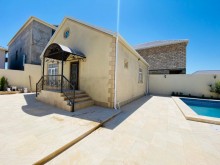 Garden house with swimming pool for sale in Baku, -3