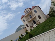 Buy a country house  in Mardakan 6 rooms, -5