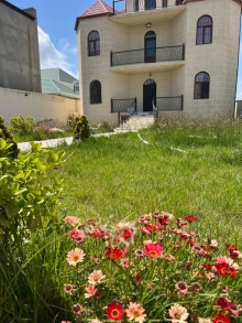 Buy a country house  in Mardakan 6 rooms, -16