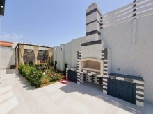 A 1-storey villa with a swimming pool is for sale in Mardakan, -3