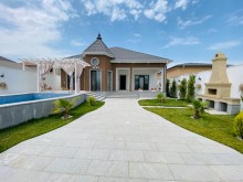 Newly renovated villa in Mardakan settlement, -3