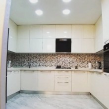 4-room apartment with super renovation on Narimanov, -5