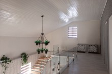 Продается благоустроенный меблированный дом на берегу соленого озера в Новханax, -9