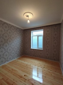 An 4-room house is for sale near the road from Zabrat, -8