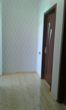 A 1-story, 2-room house is for sale in Bineqedi, -4