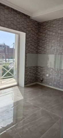 House for sale on 2 sot near FF store in Zabrat, -11
