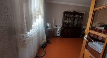 A 3-room house is for sale in Khirdalan close to bus stop, -7