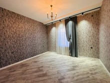 Buy a house and villa in Baku Mardakan settlement  260.000 azn, -8