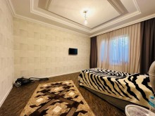 Buy garden house with a swimming pool in Baku Mardakan, -7