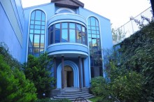 Villa for sale in Baku in the Millionaires' street, 3 floors, -1