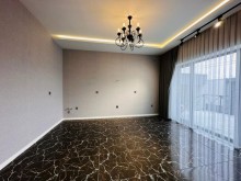 A 1-story house is for sale on a 5 sot plot of land in Mardakan settlement of Baku., -18