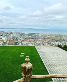 A villa house for sale in Badamdar, Baku, 1st row, with sea and boulevard view, -10
