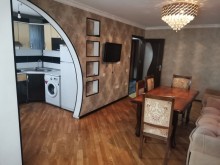 Сдается 3-х комнатная квартира возле станции метро Нариманов в Баку, -2