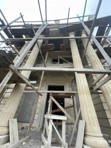 В поселке Бильгях города Баку продается 3-х этажный дачный дом, -4