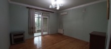A villa is for sale in Baku Novkhani region, -18