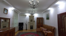 A villa is for sale in Baku Novkhani region, -19