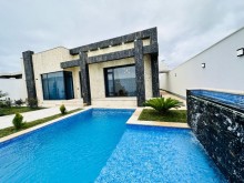 A modern courtyard house with a swimming pool in Mardakan, -2