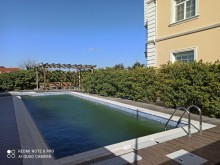 A villa with a garden is for sale in Baku Novkhani, -4