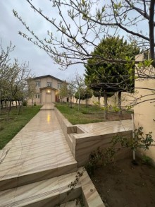 Courtyard house is for sale in Bakikhanov Baku, -3