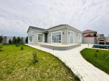 A 1-story villa is for sale in Mardakan Baku, -4