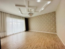 A 1-story villa is for sale in Mardakan Baku, -11