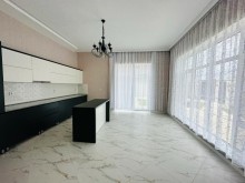 A 1-story villa is for sale in Mardakan Baku, -17
