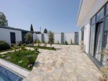 New house for sale in Merdekan Baku, -7
